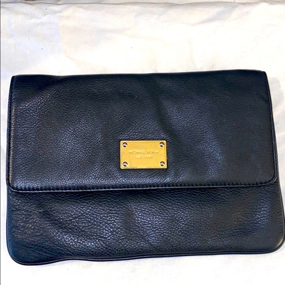 Michale Kors Women’s Authentic Leather Clutch